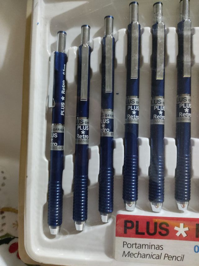 Portaminas Plus Retro 0.5mm (Pack 12)