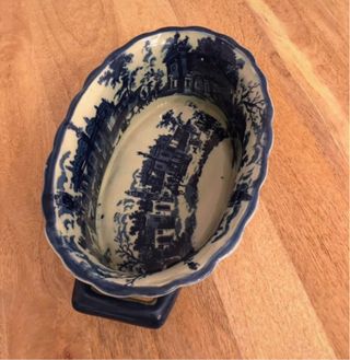 Terrina Victoria Wave Azul e Branco