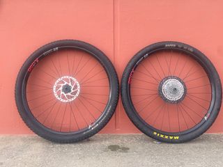 Ruedas DT Swiss X1700 BTT