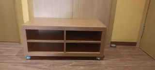 Mesa auxiliar o TV madera maciza
