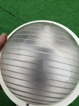 Lámpara de cristal y plástico