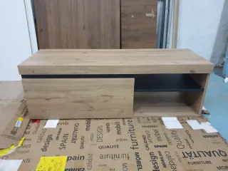 Mueble de salón madera y metal