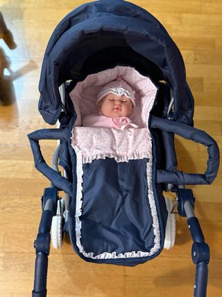 Carro bebé + bebé NUEVO