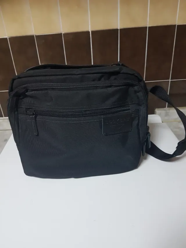 Borsa a tracolla nera Dockers