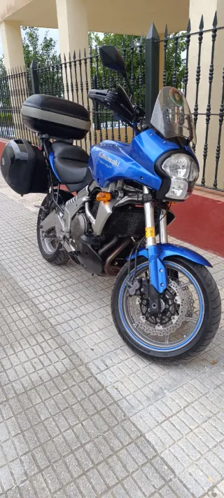 Kawasaki Versys Azul limitada a 2
