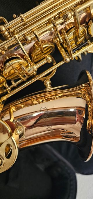 Saxofón alto Collins