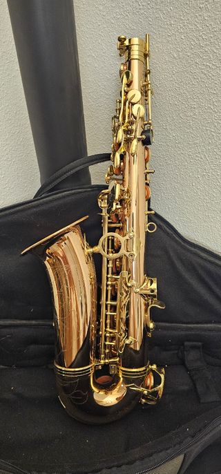 Saxofón alto Collins