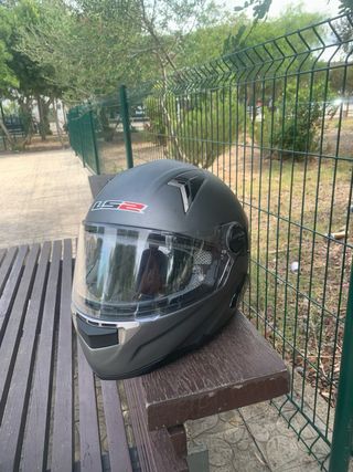Casco LS2 gris