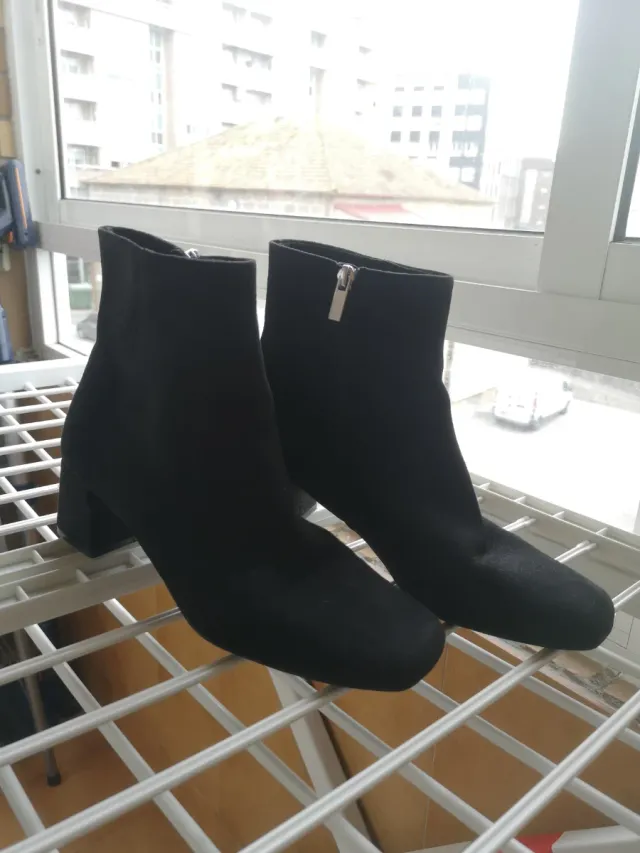 Botas negras tacón cuadrado