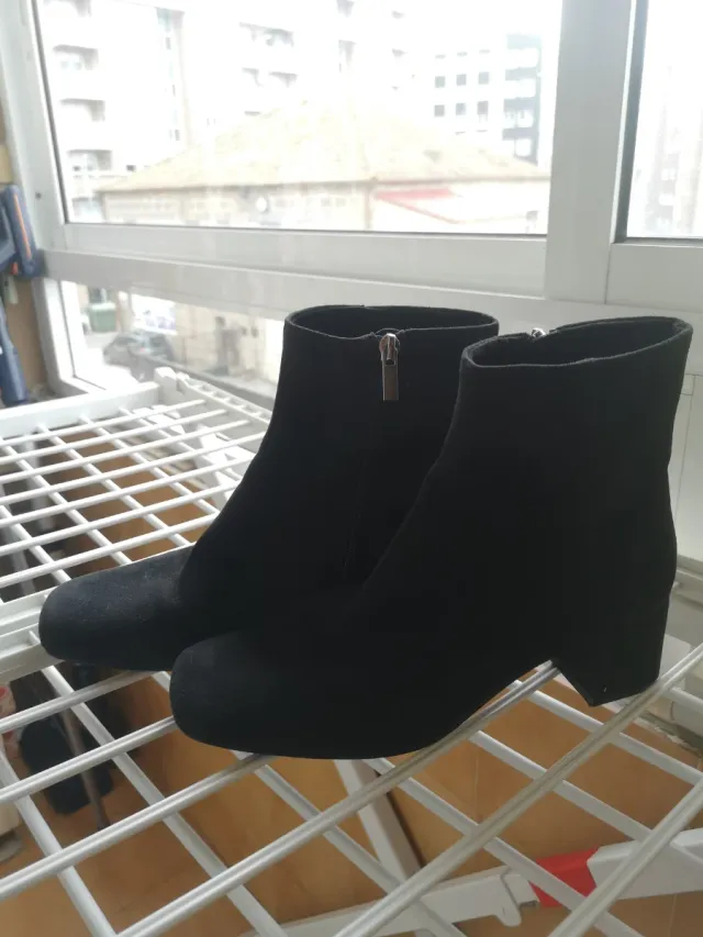 Botas negras tacón cuadrado