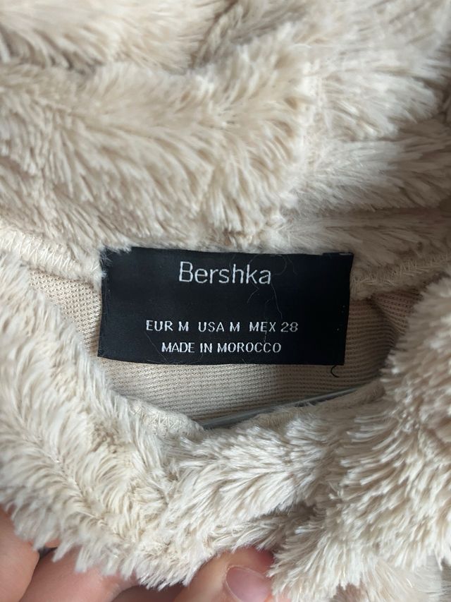 Jersey pelo Bershka beige