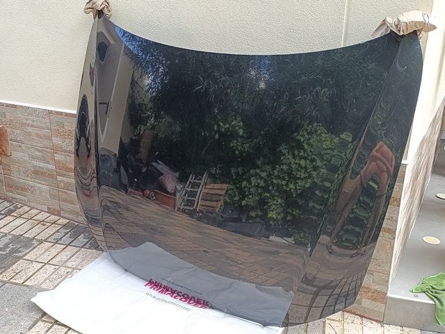 Capó Audi A5 coupe del año 2010