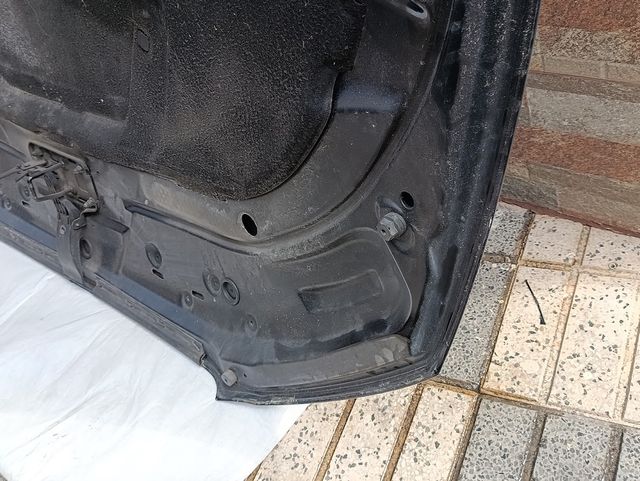 Capó Audi A5 coupe del año 2010