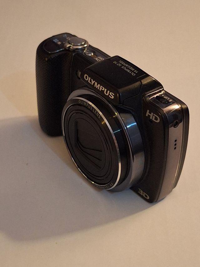 Olympus SZ-10 Cámara Digital 14MP 18x Zoom