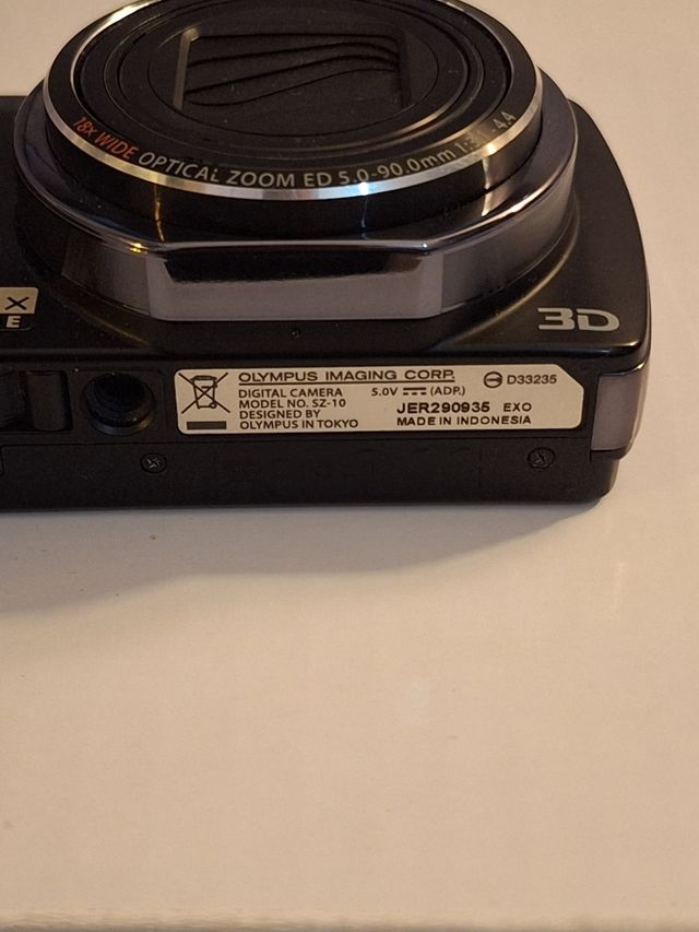 Olympus SZ-10 Cámara Digital 14MP 18x Zoom