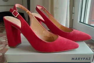 Zapatos de tacón MARYPAZ rojos talla 38