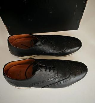 Zapatos de vestir Massimo Dutti negros