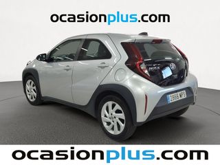 Toyota Aygo X Cross 1.0 VVT-I Play 53 kW (72 CV)