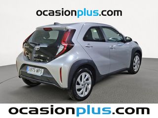 Toyota Aygo X Cross 1.0 VVT-I Play 53 kW (72 CV)