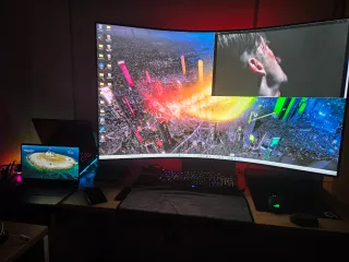 Samsung Ark Monitor Curvo 55