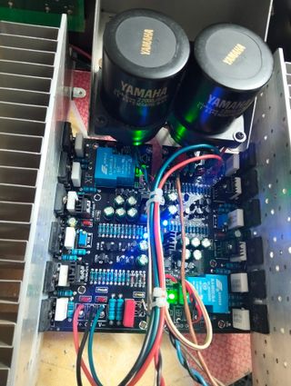 Etapa de potencia Yamaha M-45 modificada 300 VRMS