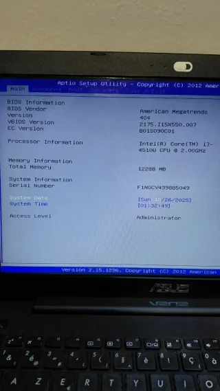 Portátil Asus F554L i7, 12GB RAM, SSD, GeForce 820