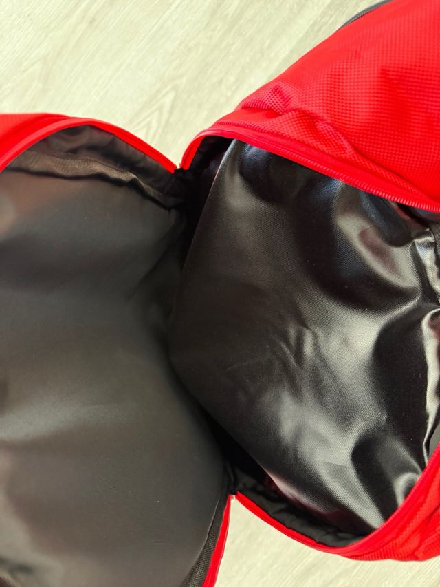 Mochila Kelme Pádel Roja y Negra