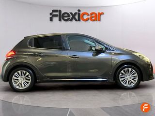 Peugeot 208 5P ALLURE 1.2L PureTech 60KW (82CV)