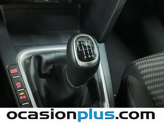 Kia Ceed 1.6 MHEV iMT Drive 100 kW (136 CV)