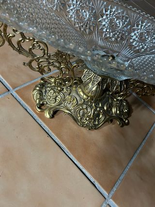 Centro de mesa cristal y latón