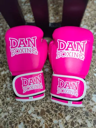 Guantes de boxeo DAN 8 oz rosa