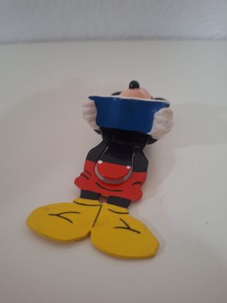 Figura de juguete personaje anciano