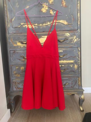 Vestido rojo tirantes fiesta