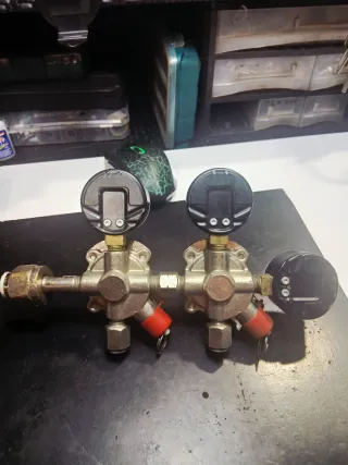 Manoreductor CO2 Doble