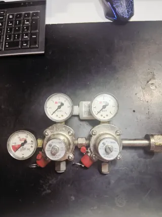 Manoreductor CO2 Doble