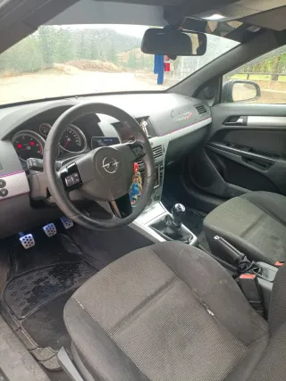 Opel Astra 2006