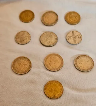 Conjunto monedas Franco y otras