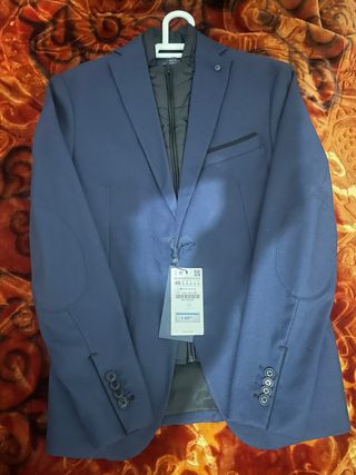 Traje Zara Man Azul y Negro