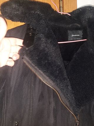 Chaqueta negra Stradivarius Talla L