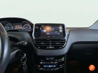 Peugeot 208 5P ALLURE 1.6 BlueHDi 73KW (100CV)