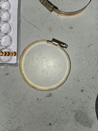 Bridas metálicas para mangueras