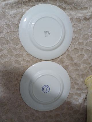 Set di 2 piatti decorativi blu