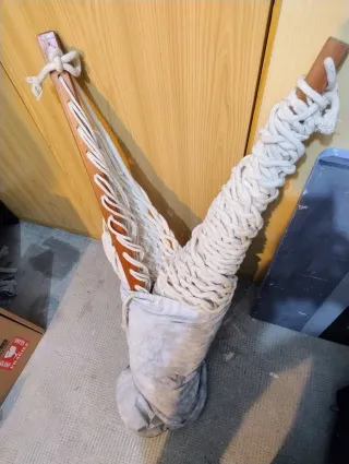 Amaca brasiliana in tessuto e legno