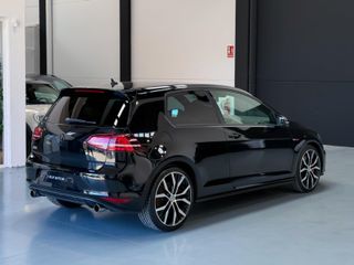 VOLKSWAGEN Golf GTI Performance 2.0 TSI 230CV DSG BMT