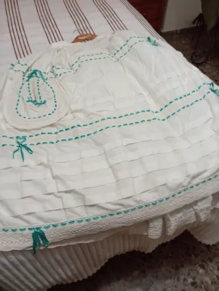 Traje de Fallera Talla 42/44....