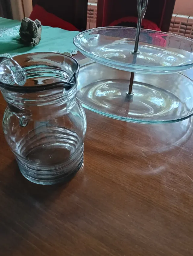 Jarra y frutero de cristal
