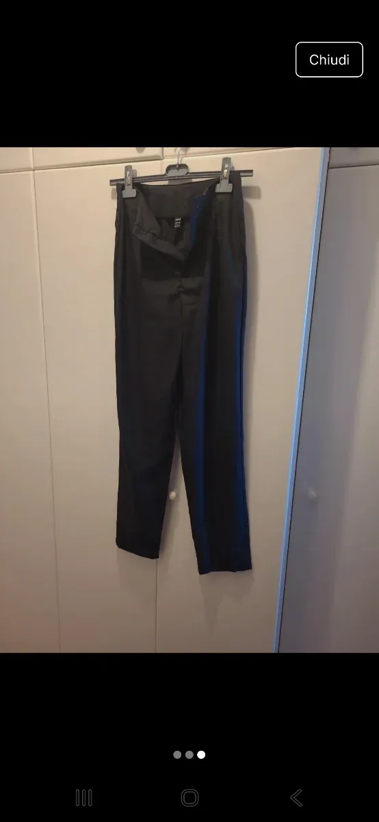 Pantaloni neri taglia XS