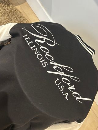 Chaqueta Bomber Negra y Blanca