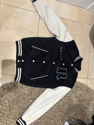 Chaqueta Bomber Negra y Blanca
