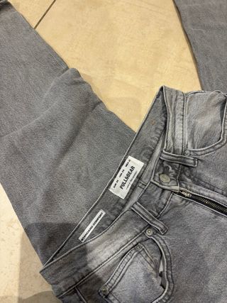 Pantalón Vaquero Gris Pull&Bear